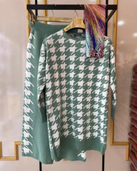 Arrow Printed Long Premium Quality Winter 2-Pcs Tracksuit For Her. WWTS-21